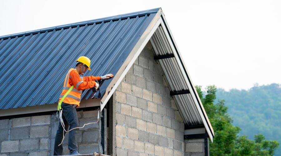 Professional Flat Roofing Installation in Sullivan, IN